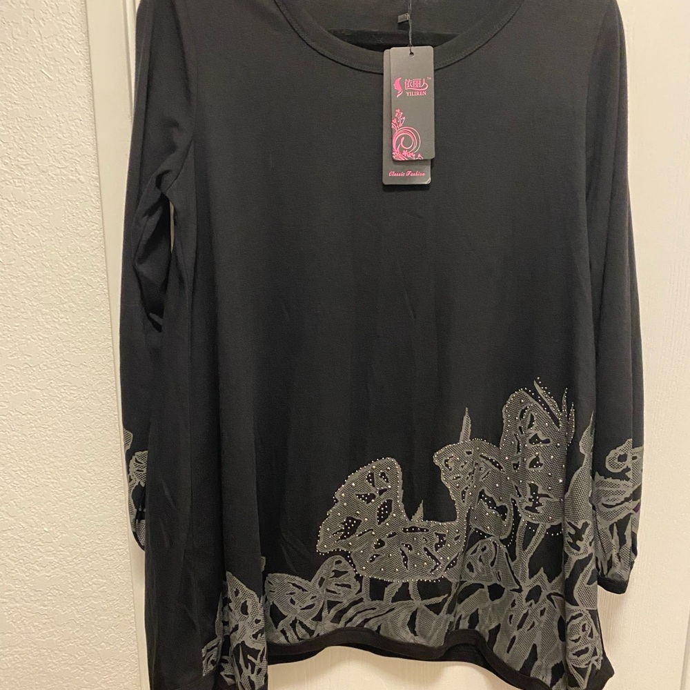 Elegant Black and Gray Women's Top